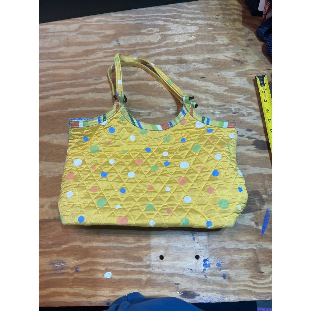 Vera Bradley Kimberly in pineapple purse